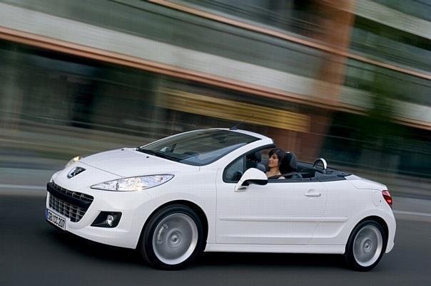 Peugeot 207 CC, ein Renner unter den Cabrios. Foto: Peugeot/auto-reporter.net